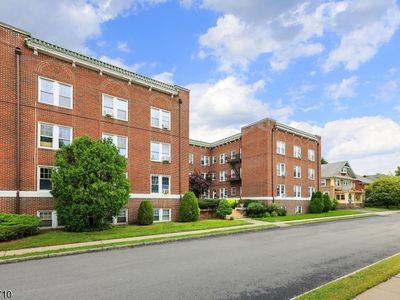 2 Altamont Ct BLDG 2 #7