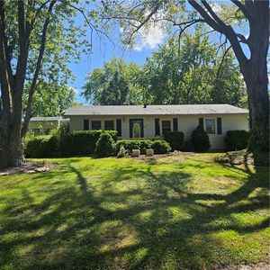 Property at 903 Roncelli Rd, Lexington, MO