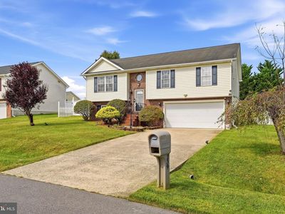 Property at 239 Ford Cir, Inwood, WV