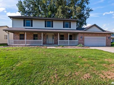 2316 Shabbona Dr