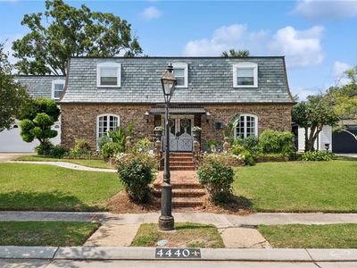 4440 Bancroft Dr