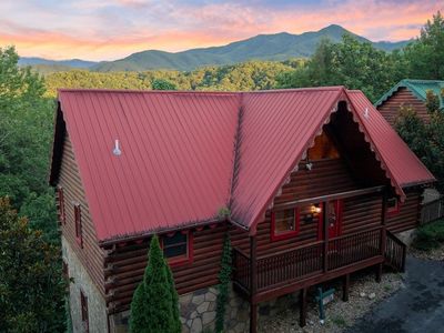 1757 Mountain Shadow Way