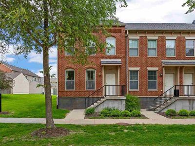 1063 Walker Cir