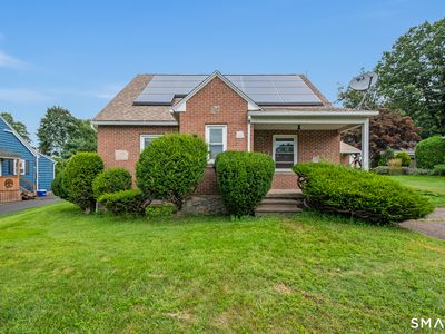 37 Ticonderoga Drive
