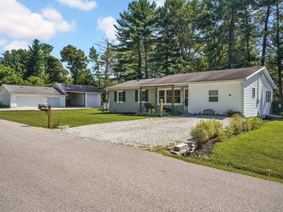 28 Trinton Cir