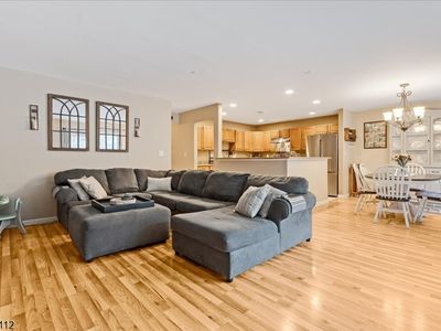 Property at 9 Ferndale Ln, Hardyston, NJ
