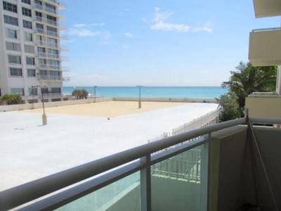 3001 S Ocean Drive