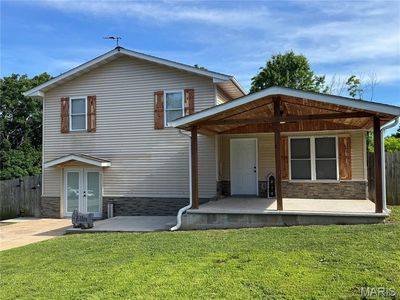 210 W Jackson Ave