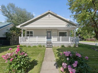 604 Columbia Ave
