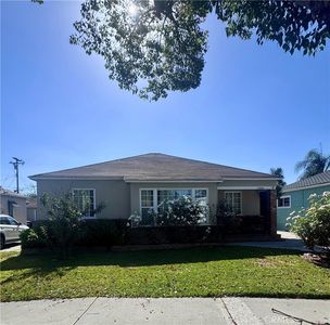13808 Greenbrier Ave