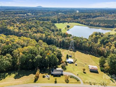 320 Huffstetler Lake Rd