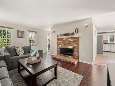 33 Billington Sea Rd