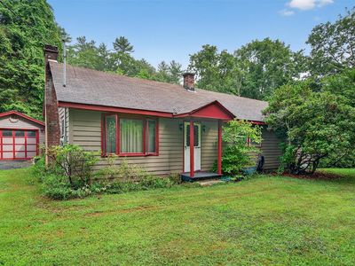 Property at 33 Fourth Street, Godeffroy, NY