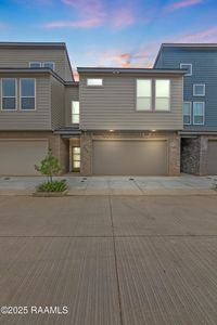 409 Highland Park Ln