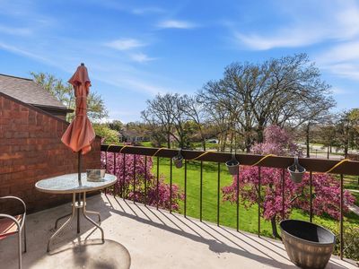5200 S Tuckaway BOULEVARD #300