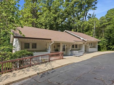 3 Gailosa Ln