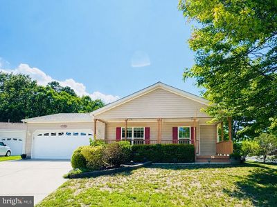 10 Knollwood Dr