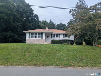 6 Whalehead Drive