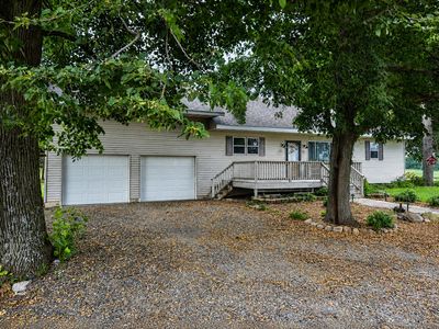 23451 N 1700 East Rd