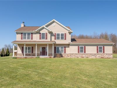 155 Fairview Ln