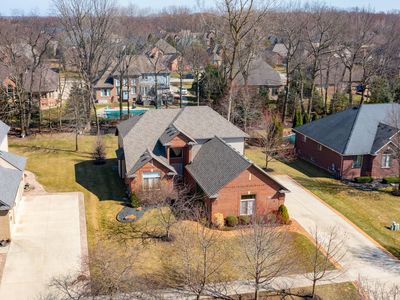 54652 White Spruce Ln