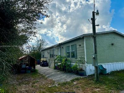 640 N Kennel St