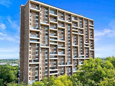 1000 Urlin Ave APT 1507