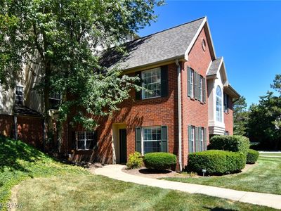 200 Fox Hollow Dr APT 100