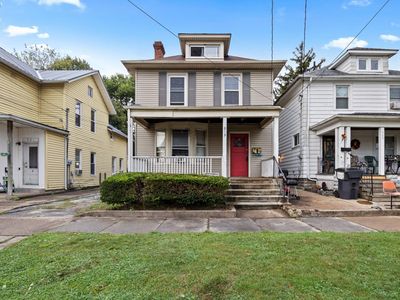 919 Adams St
