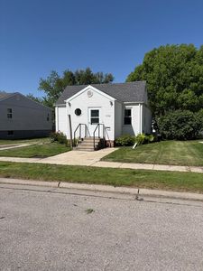 1112 S 28th St