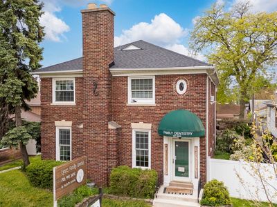 4212 Joliet Ave