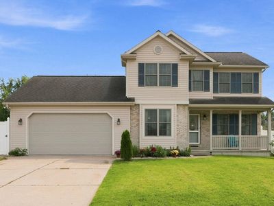 605 E Wawonaissa Dr