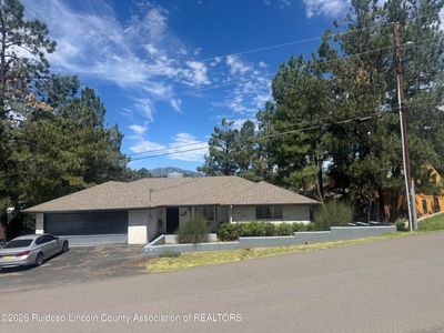245 Country Club Dr