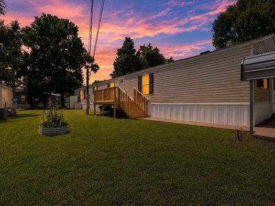 13053 Oak Manor Ct