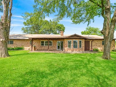 7484 Highway 271 S