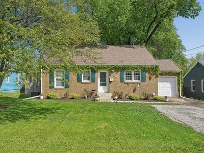709 Ashworth Rd
