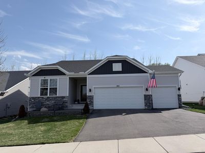 2800 Isabelle Dr