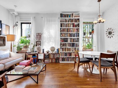 993 Amsterdam Ave APT 4B