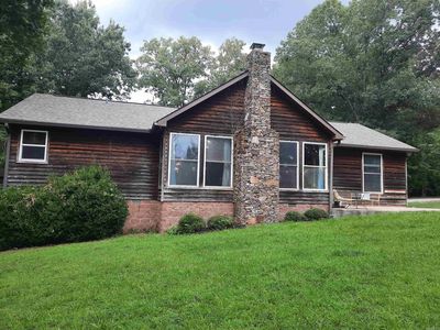 102 Clella Ct