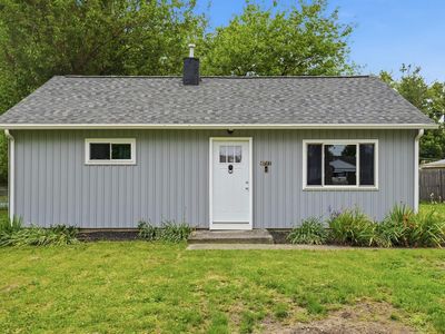4711 W Cedar Crest Cir