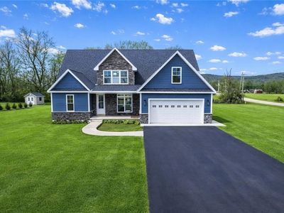 2 Quarry Ln