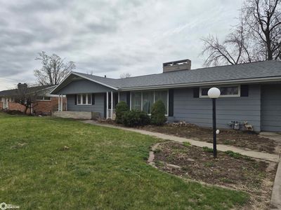 1205 S 15th Ave W