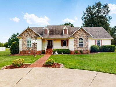 2131 Southwest Dr