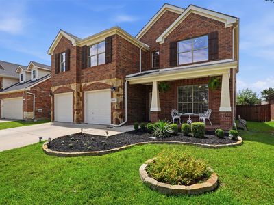908 Lake Hollow Dr