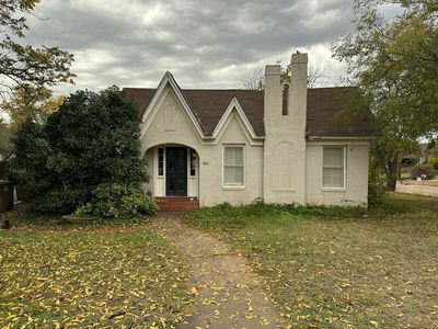 1001 Kenwood Dr
