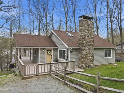 142 Waterfront Dr