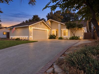 1235 River Bluff Dr