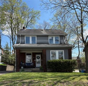 267 Academy Ave