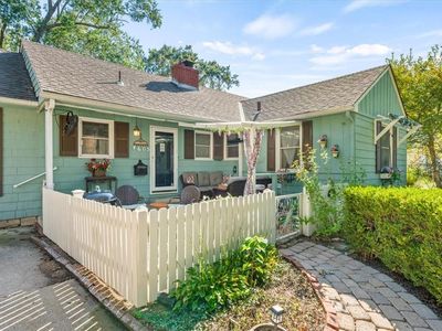 4605 W 72nd Ter