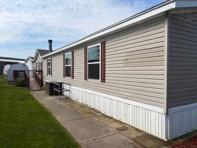 Property at 916 Wintergreen Dr, Hastings, MI